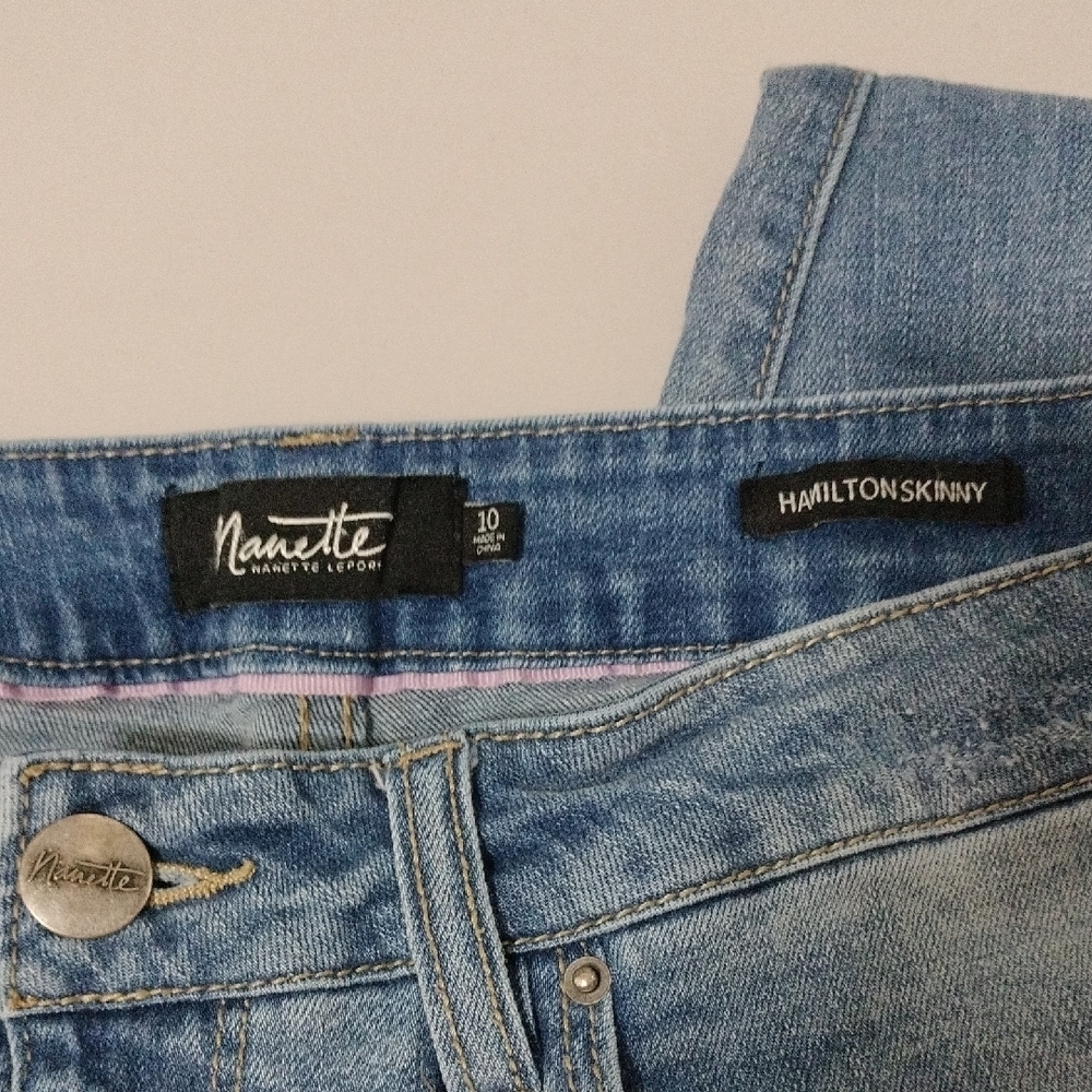 Nanette Lepore Light Blue Ankle Jeans with Pearl Details - Picture 5 of 9
